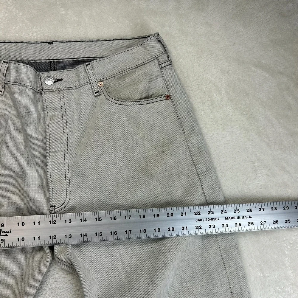 Levi's 501 XX Straight Fit Jeans Mens 38x32 White Twill Button Fly Pockets READ